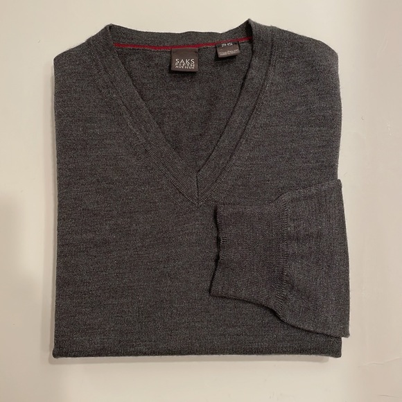 Saks Fifth Avenue Other - Saks Fifth Avenue Gray V-Neck Sweater